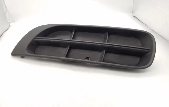 Skoda Fabia Mk2 (5J) Front bumper lower grill 5J0807367
