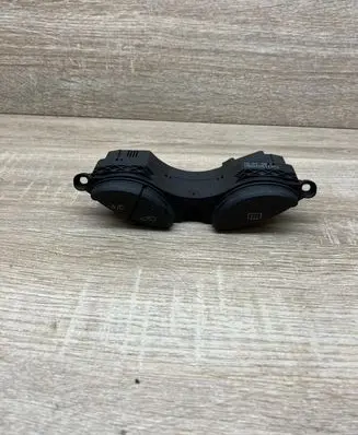 Air conditioning/heating control unit