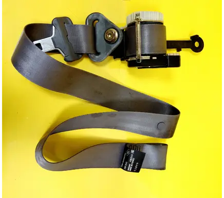 Renault Clio II Front seatbelt 33012545