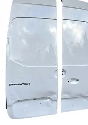 Mercedes-Benz Sprinter W907 W910 Back/rear loading door A9077421800