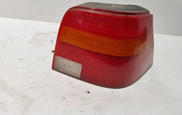 Volkswagen Golf IV Rear/tail lights 1J6945096Q 67738982