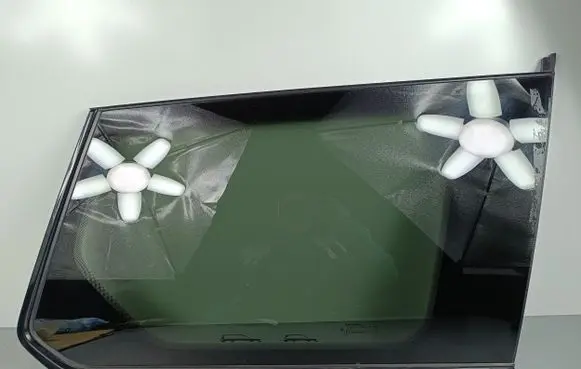 Jeep Grand Cherokee WL Rear side window