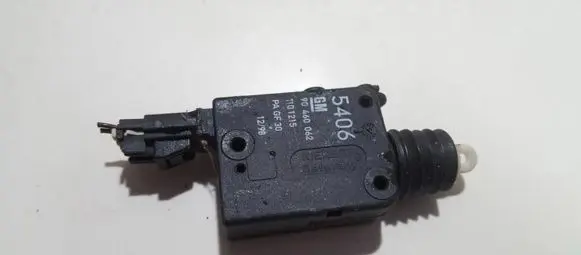 Opel Vectra B Central locking motor 90460062 1101215