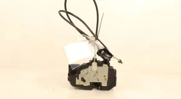 Nissan Note (E11) Rear door lock 
