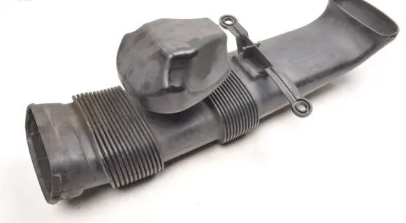 BMW X5 E70 Air intake hose/pipe 7548900