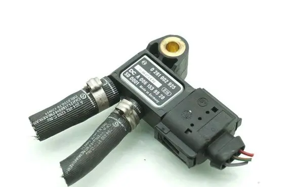 Mercedes-Benz SLK R172 Sensor 0281002925