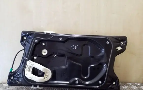 Land Rover Discovery 3 - LR3 Front window lifting mechanism without motor 994730