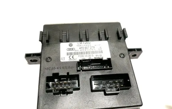 Audi Q7 4L Comfort/convenience module 4F0907279 4F0910279K F005V00619