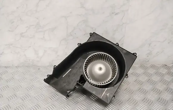 Nissan Almera N16 A/C air flow flap actuator/motor 27200BN000