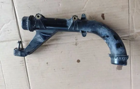 Mercedes-Benz E W213 Engine coolant pipe/hose A6542031302