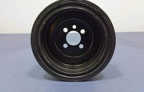 Volkswagen Arteon Crankshaft pulley 04L105243V