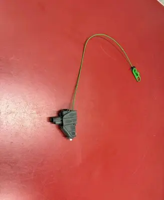 Ford Fusion II Fuel tank cap lock DG93220A20BD DG93220A20