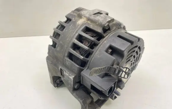 Audi A6 S6 C5 4B Generator/alternator 078903016A 104000974 SG14B012