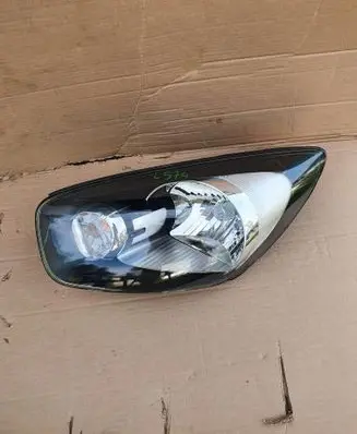 KIA Picanto Headlight/headlamp 921011YOL