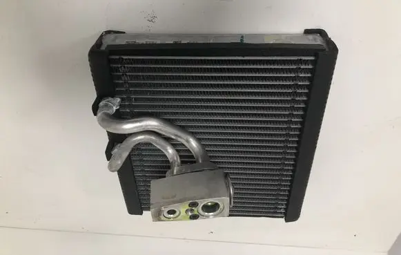 Air conditioning (A/C) radiator (interior)