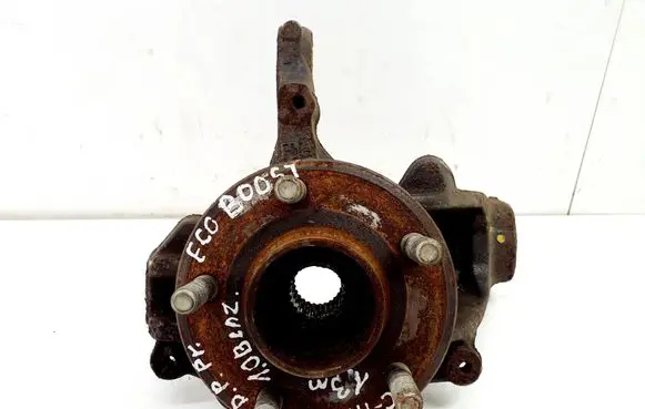 Ford C-MAX II Front wheel hub AV613K170