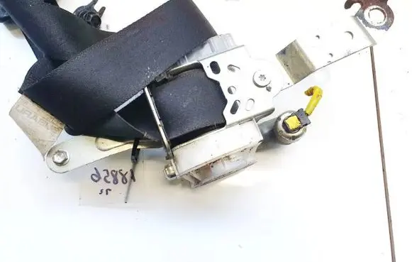 Subaru Outback Front seatbelt h074101 e40432127