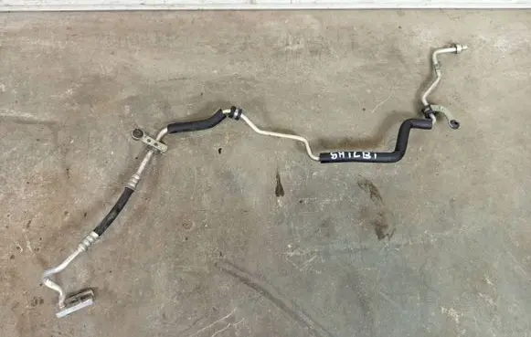 Maserati Ghibli Air conditioning (A/C) pipe/hose 670003216