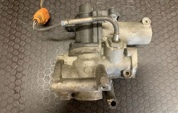 Audi A5 8T 8F EGR valve D502070000