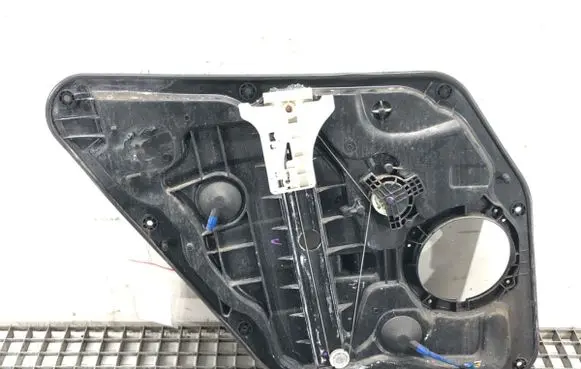 Hyundai Elantra Rear door window regulator with motor 