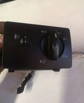 Ford C-MAX I Light switch 7M5T13A024MA