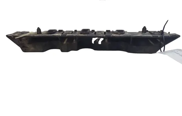 Front bumper mounting bracket