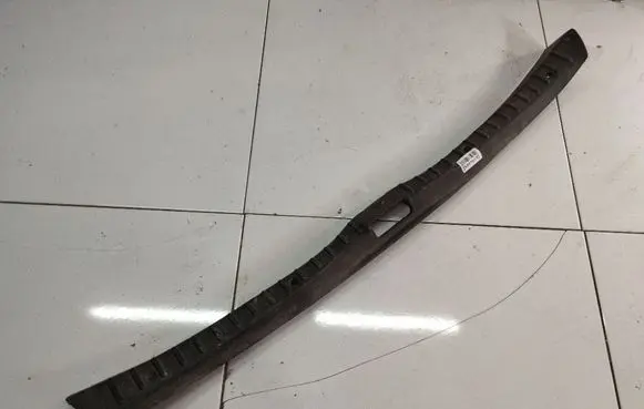 Other trunk/boot trim element
