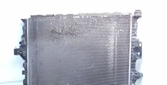 Coolant radiator