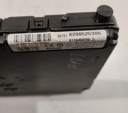 Renault Scenic II - Grand scenic II Comfort/convenience module 8200525386