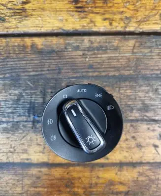 Skoda Superb B6 (3T) Light switch 3T0941431B 04064605
