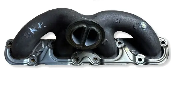BMW 8 G16 Exhaust manifold 8681197