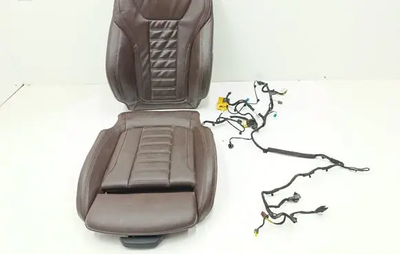 BMW 3 G20 G21 Front passenger seat console base 7472488 7472480 7414701