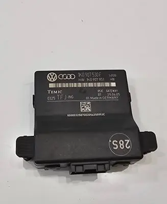 Volkswagen Touran I Gateway control module 1K0907530F 1K0907951