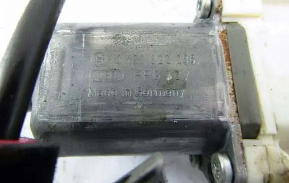 Ford S-MAX Rear window lifting mechanism without motor 0130822286