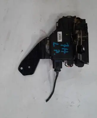 Volkswagen Transporter - Caravelle T5 Sliding door lock 3B1837015AM