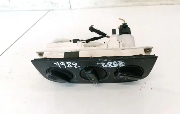 Ford Galaxy Climate control unit 98NW18D451A