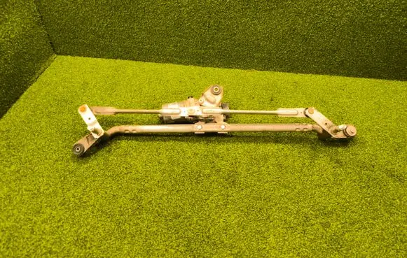 Front wiper linkage and motor