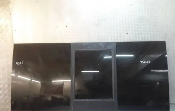 Ford Transit Side middle window/glass 