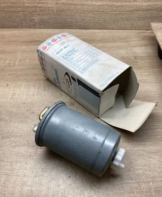 Volkswagen Golf II Fuel filter 191127401C 0450906172