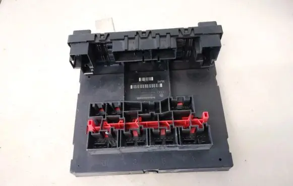 Volkswagen PASSAT B6 Comfort/convenience module 3c8937049d 28143245