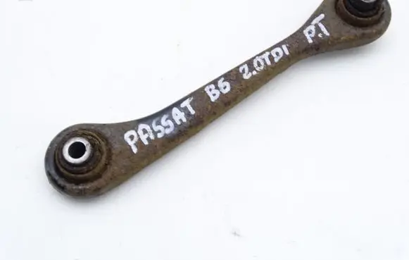Volkswagen PASSAT B6 Rear control arm 1K0501530C