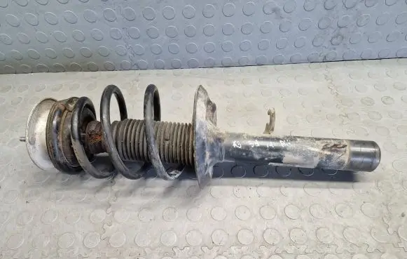 BMW X3 E83 Front shock absorber with coil spring 3413145