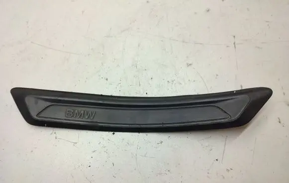 BMW 1 F20 F21 Rear sill trim cover 7263311