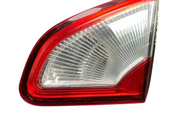 Nissan Qashqai Tailgate rear/tail lights B26550BR01A 89503209