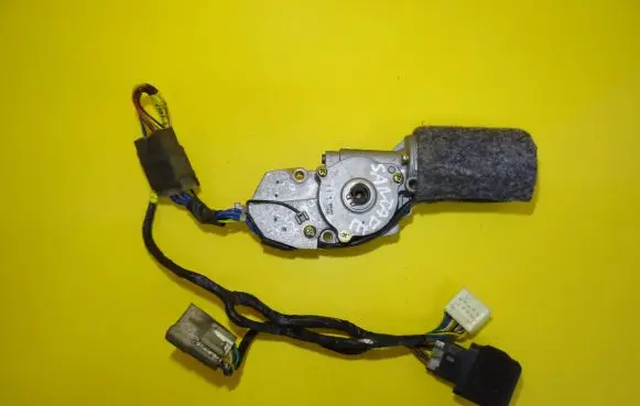 Hyundai Santa Fe Sunroof motor/actuator 