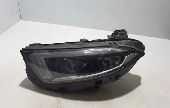 Mercedes-Benz CLS W257 Headlight/headlamp A2579068300