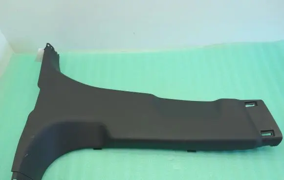 Jaguar F-Pace (B) pillar trim (bottom) HK8331056A HK8331056AD A073159