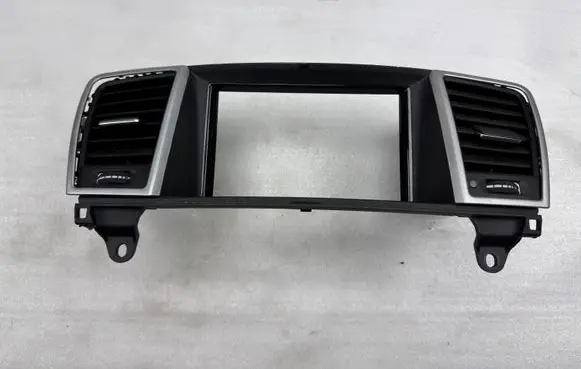 Mercedes-Benz GL X166 Dash center air vent grill A1668300854
