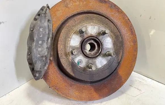 Tesla Model S Rear wheel hub spindle/knuckle 600702100B