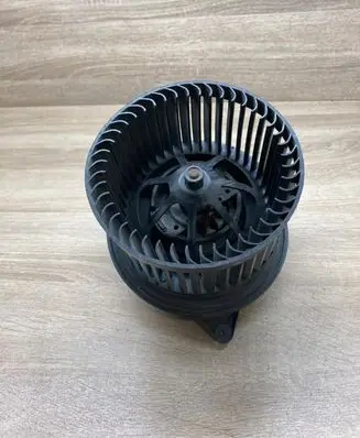 Ford Focus Heater fan/blower XS4H18456AC